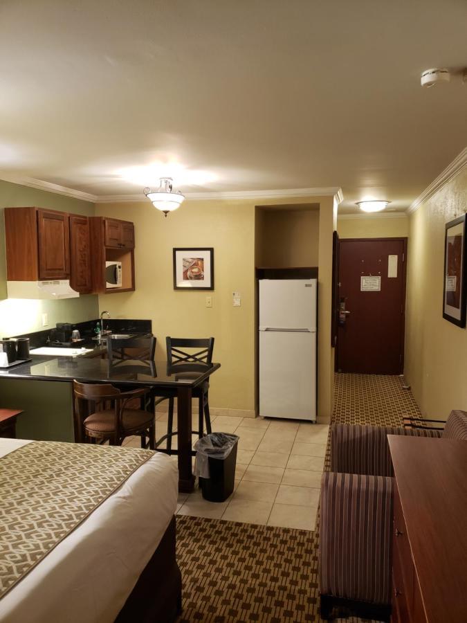 Baymont By Wyndham Pompton Plains/Wayne Hotel Pequannock Exterior photo