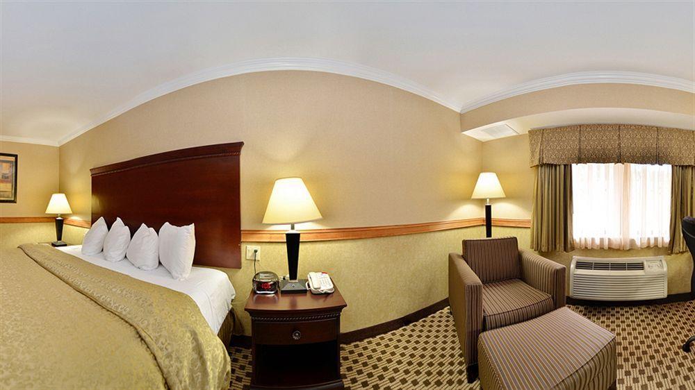 Baymont By Wyndham Pompton Plains/Wayne Hotel Pequannock Exterior photo