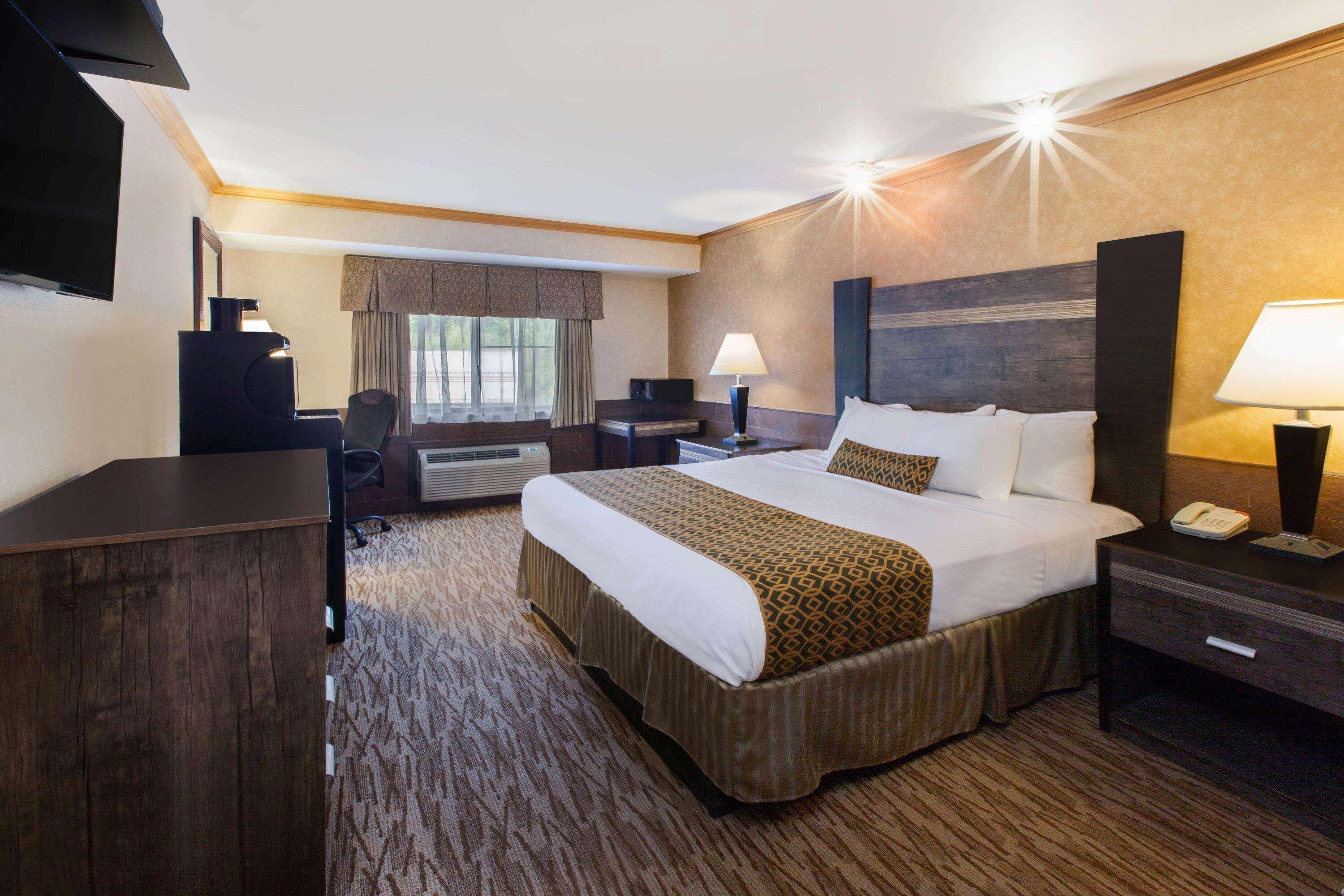 Baymont By Wyndham Pompton Plains/Wayne Hotel Pequannock Exterior photo