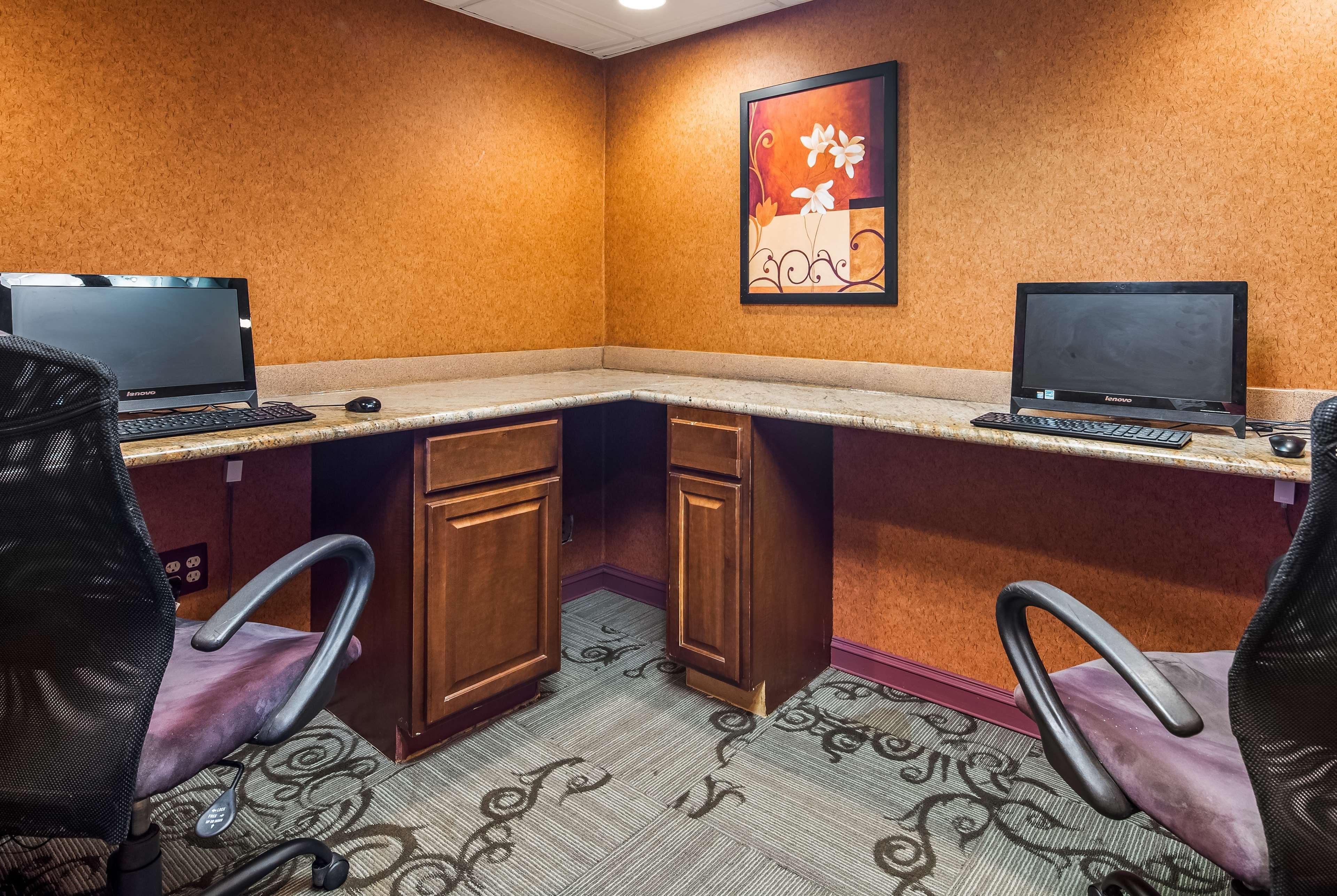 Baymont By Wyndham Pompton Plains/Wayne Hotel Pequannock Exterior photo